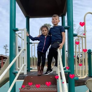 Meet your Posher, Rosales